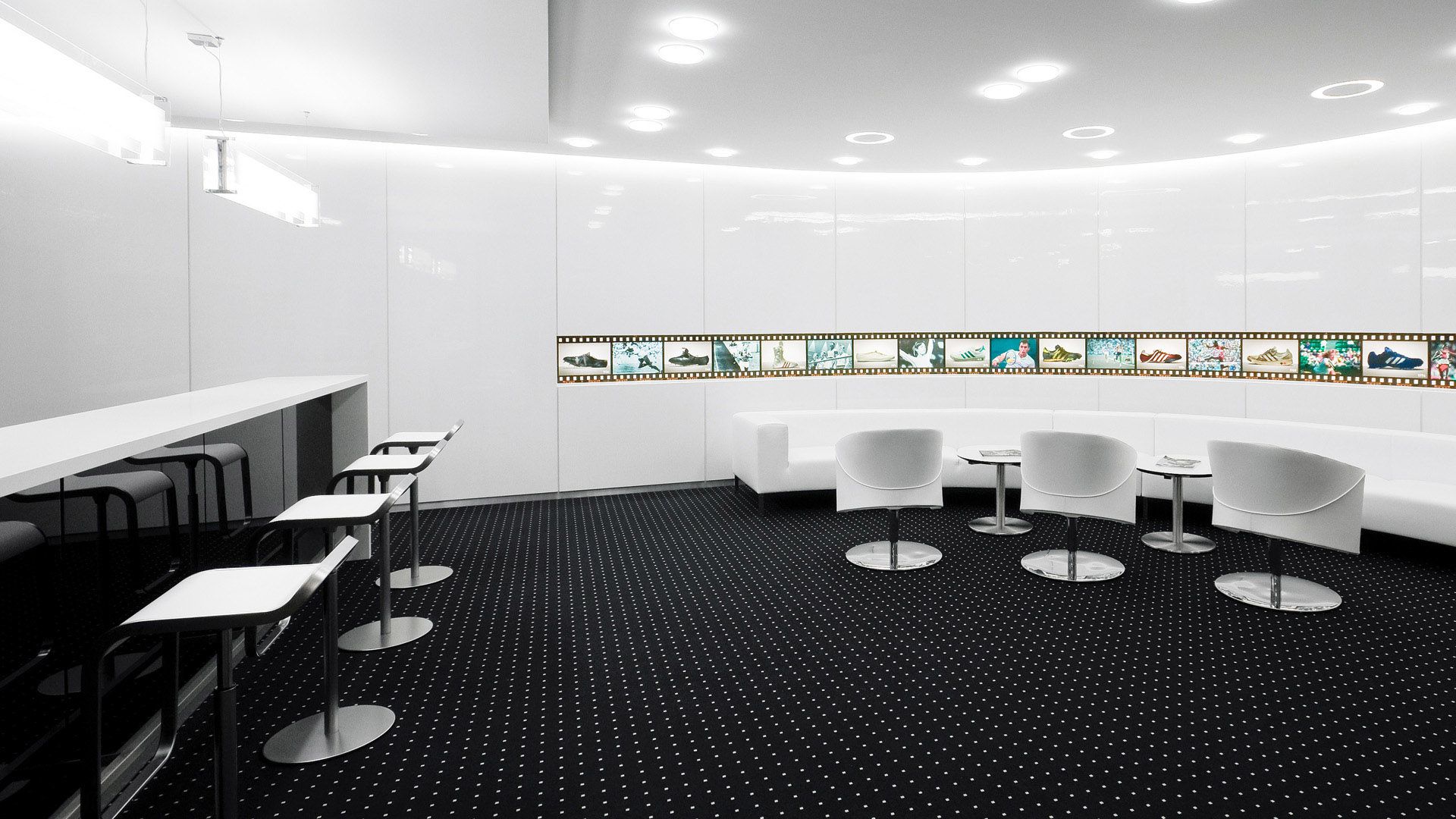 Návrh interiéru kancelárskych priestorov pre Adidas